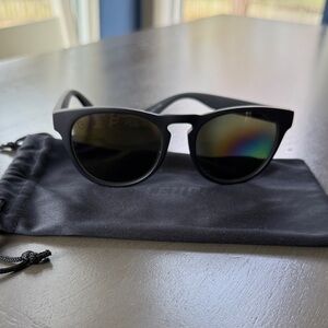 Electric Black Sunglasses XL polarized